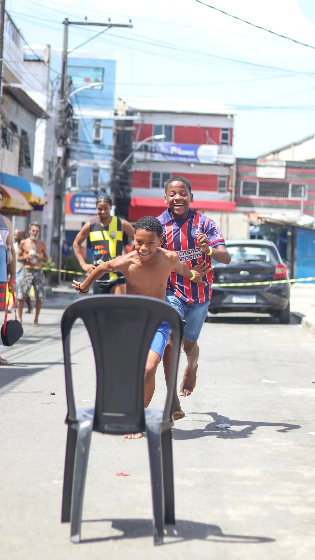 Campanha de Páscoa na Estrada das Barreiras busca doações para crianças em Salvador por Divulgação