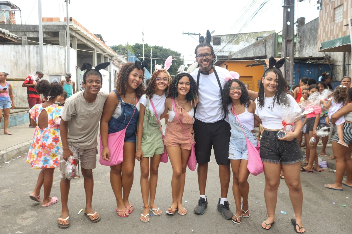 Campanha de Páscoa na Estrada das Barreiras busca doações para crianças em Salvador por Divulgação
