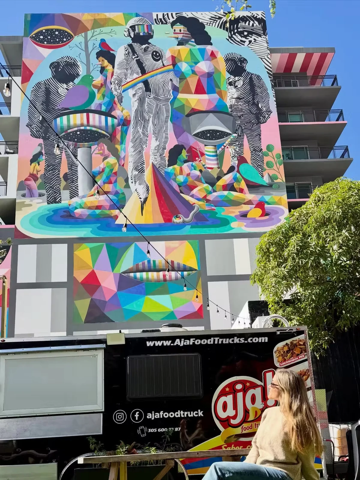 Carol Magalhães por Reprodução