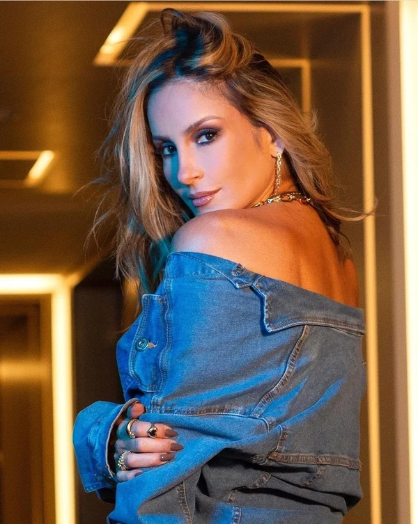 Claudia Leitte por Reprodução/Instagram