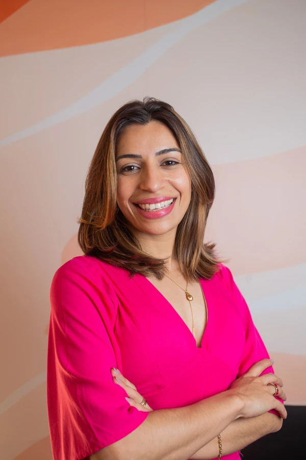 Damaris Dias, gerente de Pessoas & Cultura da GT7, destaca que a transformação precisa vir de cima