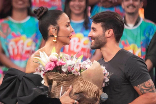 Ivete Sangalo e Daniel Cady decidiram colocar um ponto final no relacionamento