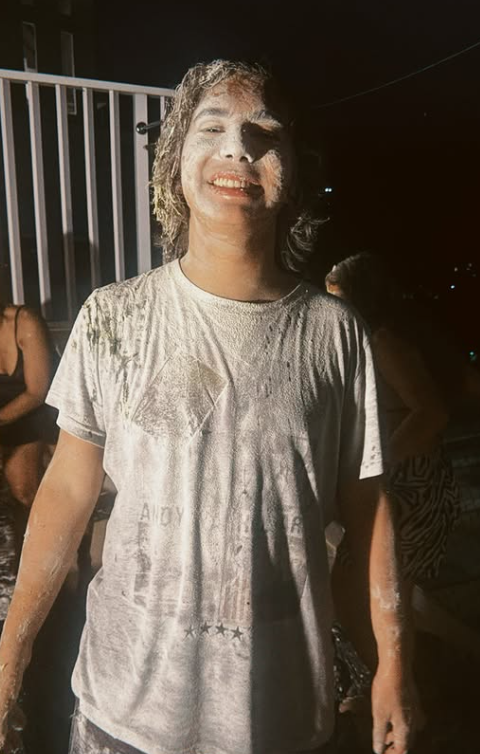 Fotos de Inácio com amigos e família por Reprodução | Instagram