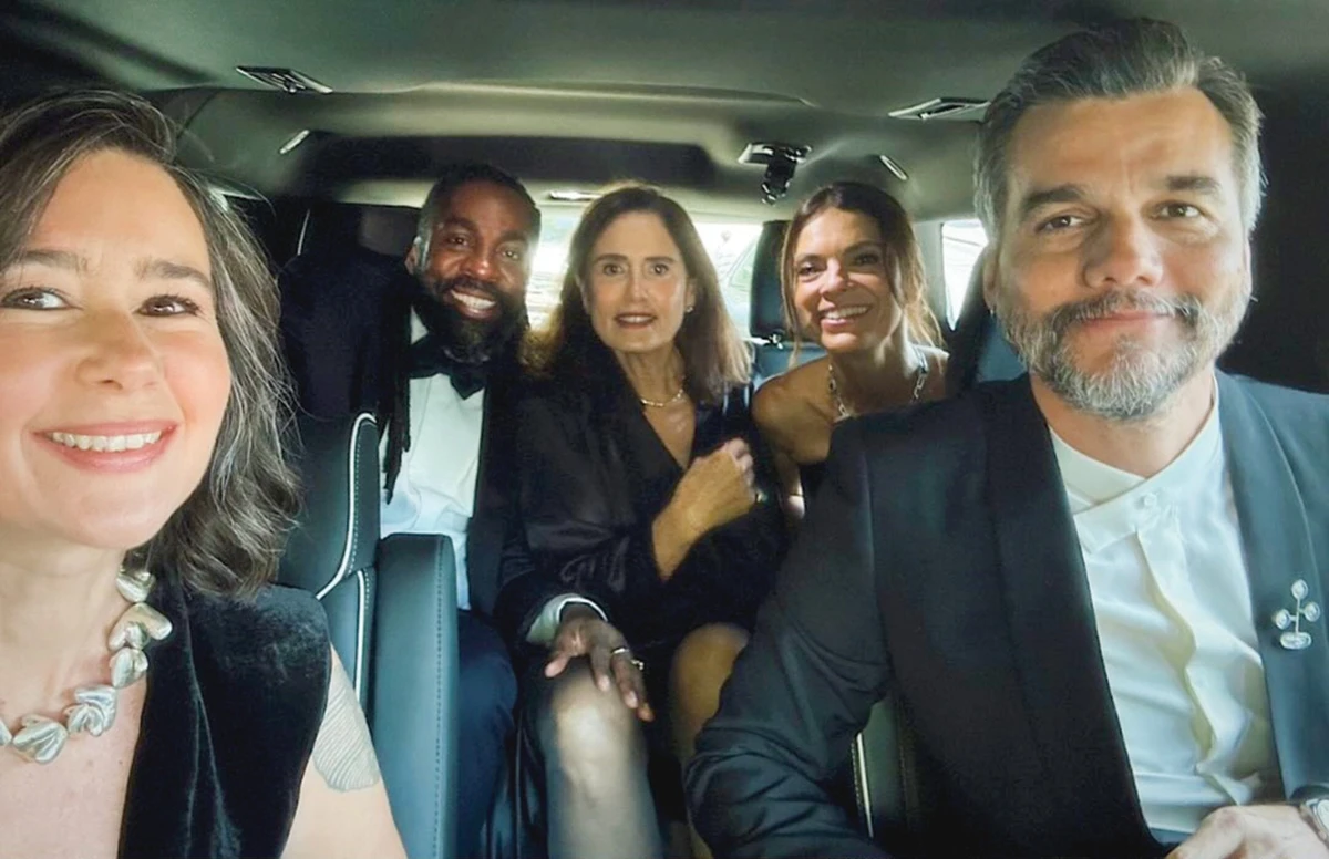 Lázaro Ramos foi acompanhar Wagner no Oscar e fez registro dos bastidores