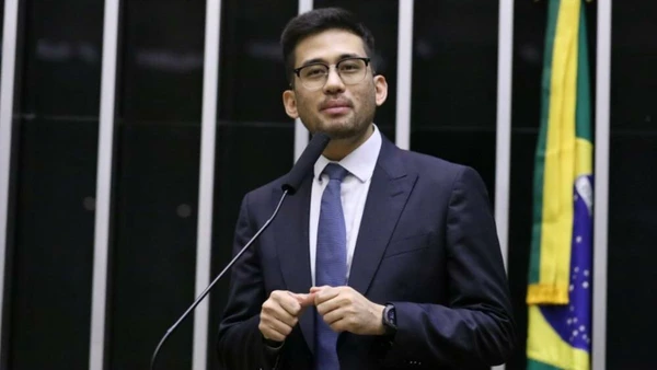 PEC quer limitar IPVA a 1% e usar peso do veículo como base por Kayo Magalhães/Câmara dos Deputados