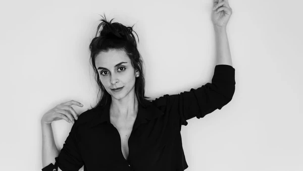 Aline Bei por Divulgação