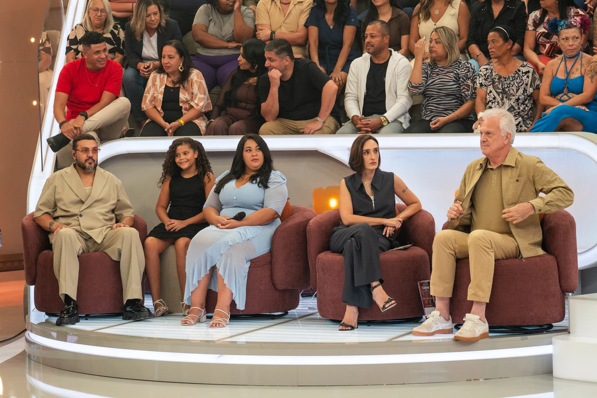 Gravação do programa “Em Família com Eliana” por Globo/Bob Paulino