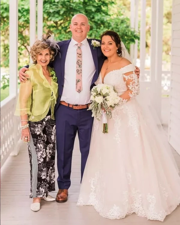 Íris Bruzzi por Reprodução | Instagram