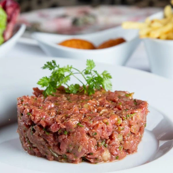 Pratos autorais do Les Président, restaurante francês de Erick Jacquin nos Jardins, em São Paulo por Reprodução/Instagram