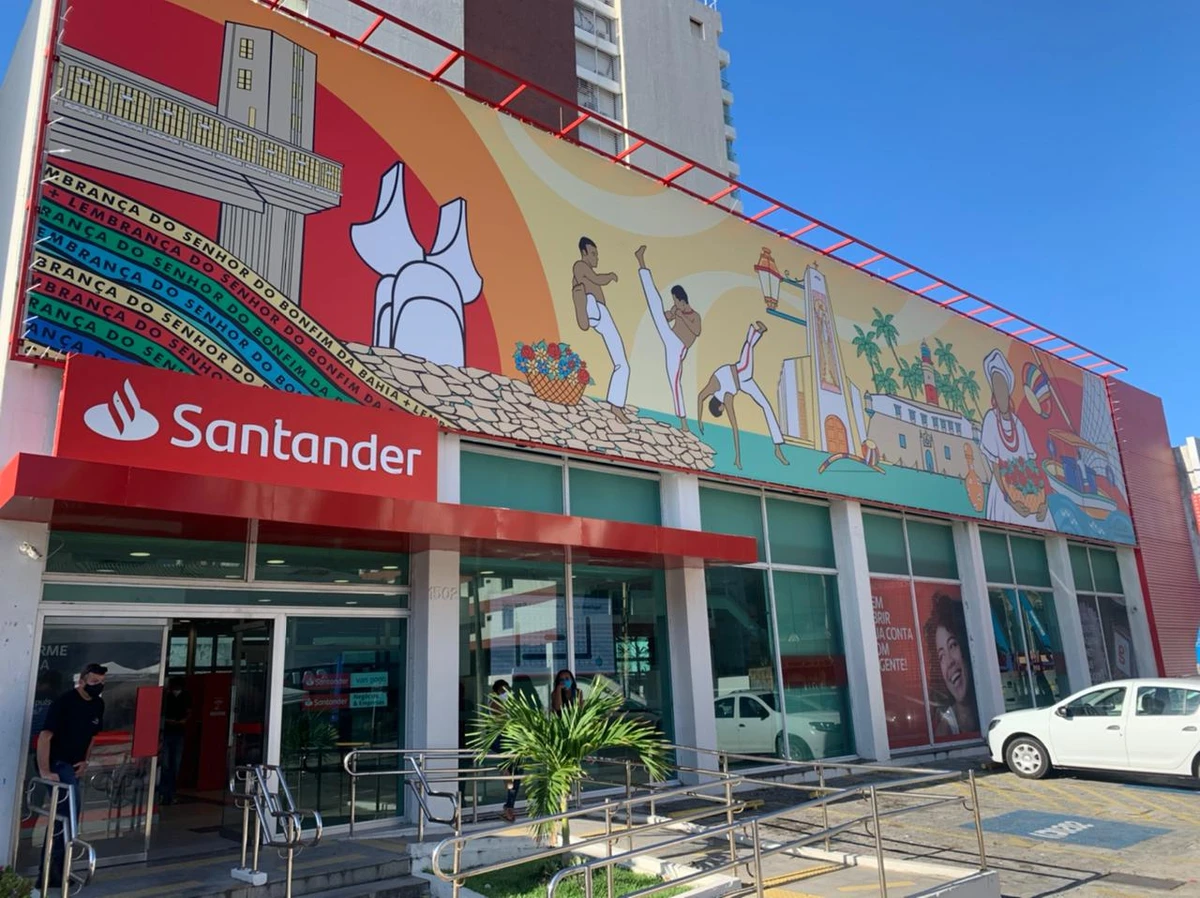 Santander abre novas vagas para atuar em vários municípios da Bahia