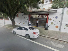 Imagem - Alunos são suspensos após criar enquete sobre 'meninas mais estupráveis' em colégio de elite