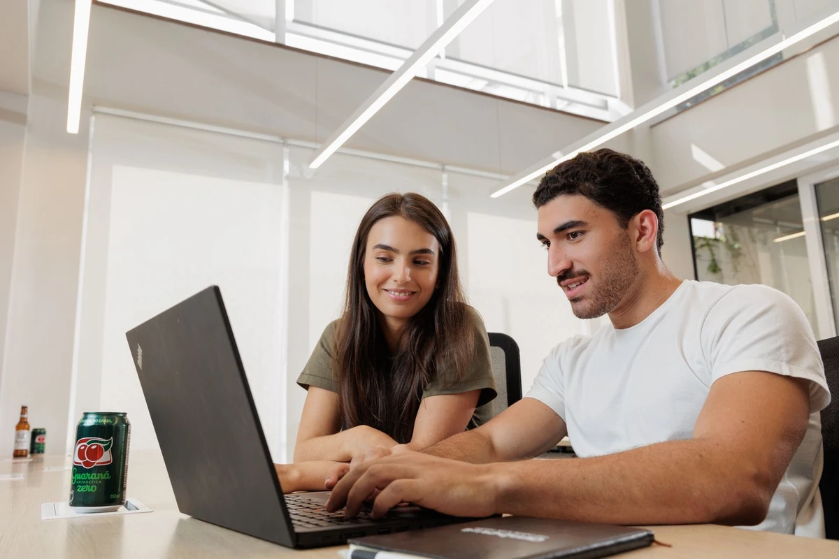 Ambev busca talentos para programa de estágio