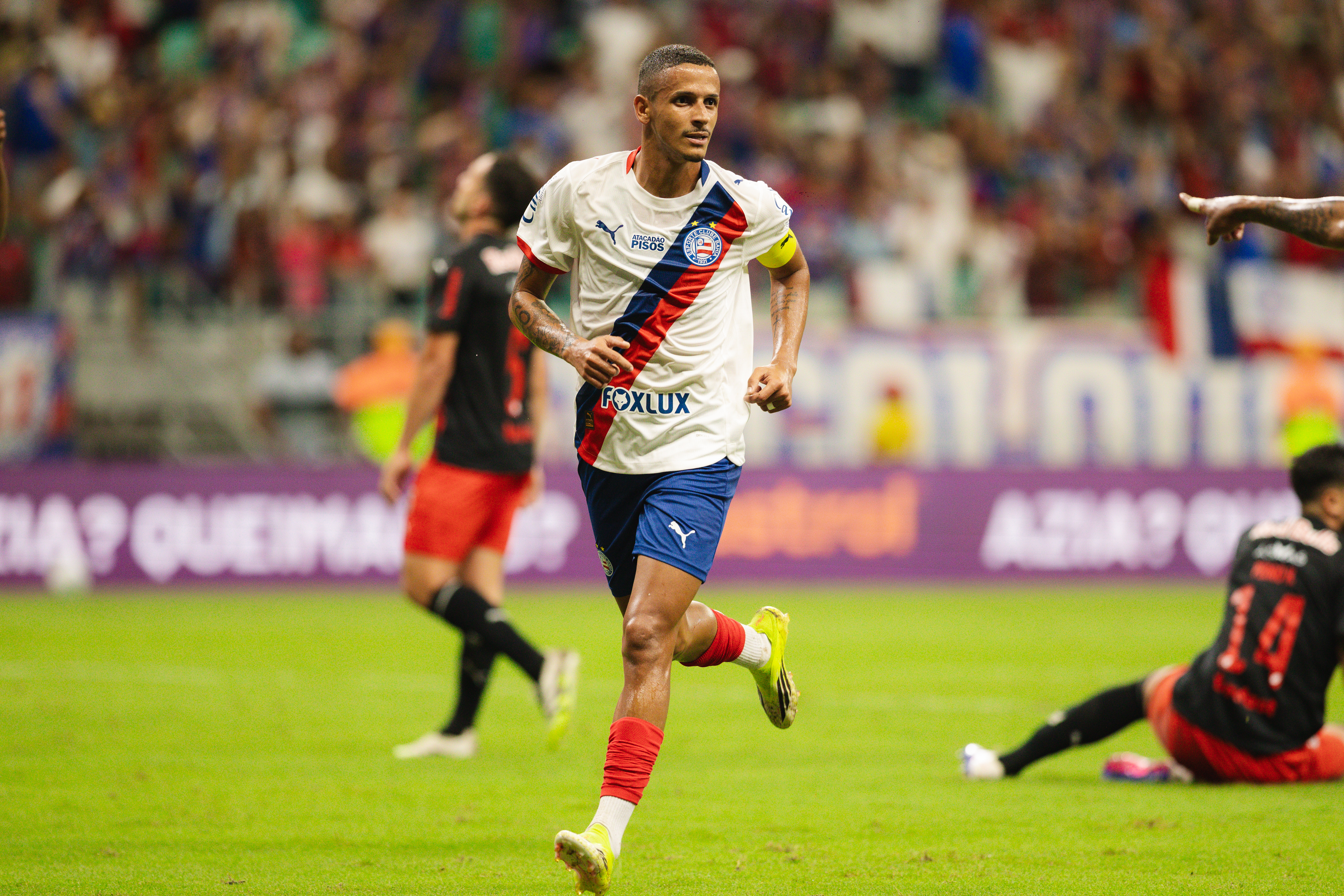 Bahia 2x0 Bragantino - 7ª rodada por Letícia Martins/ECB 