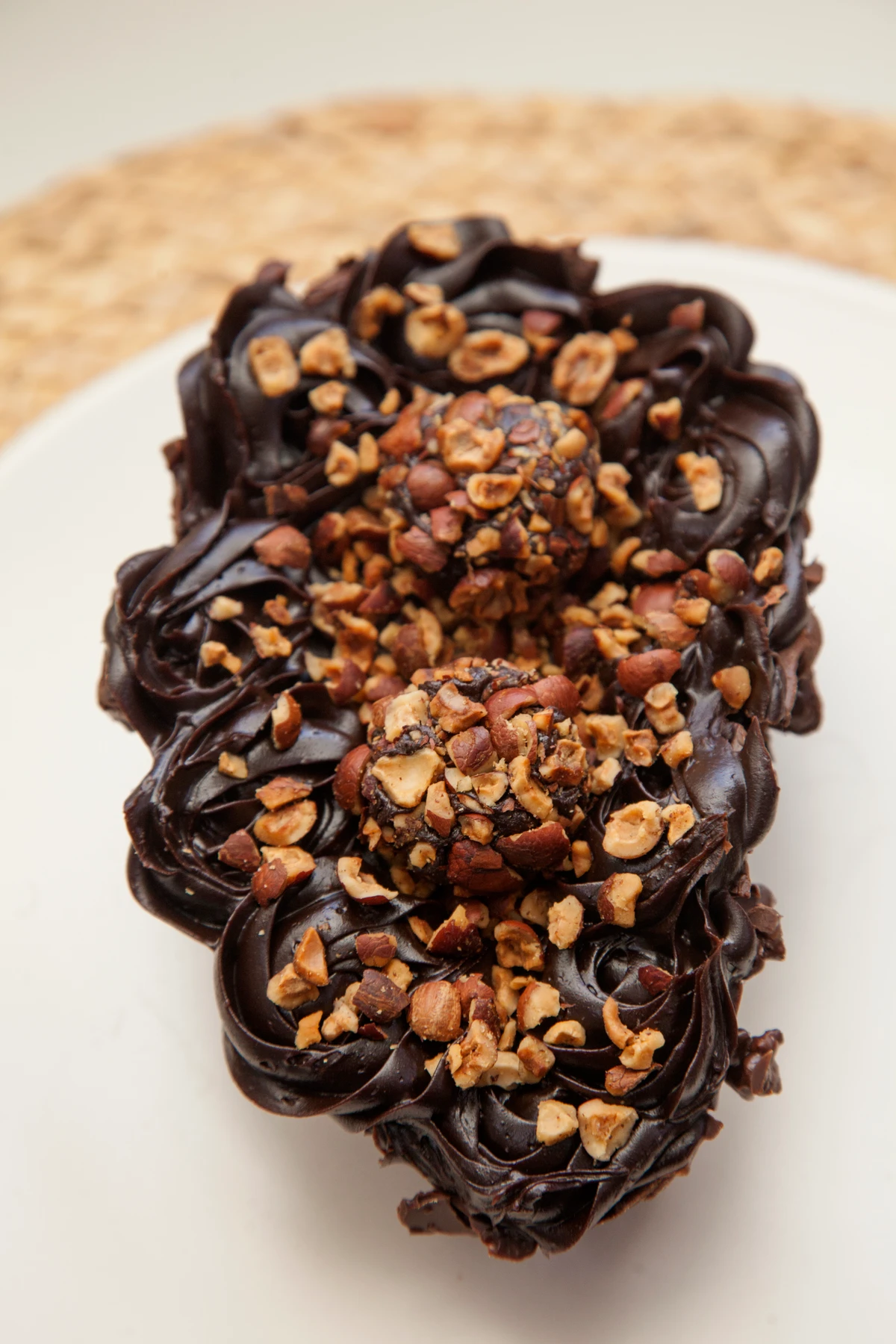 CamuCaju Confeitaria - Correio Experimenta Ovos de Páscoa 2026 por Sora Maia/CORREIO