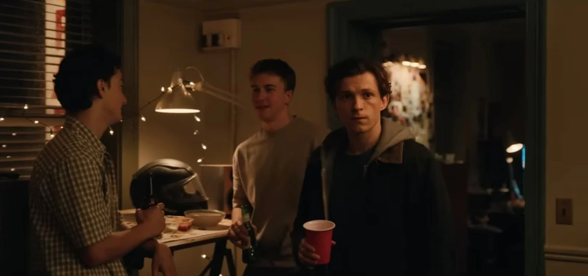 Cenas do trailer de "Homem-Aranha: Um Novo Dia" por Reprodução/ Youtube