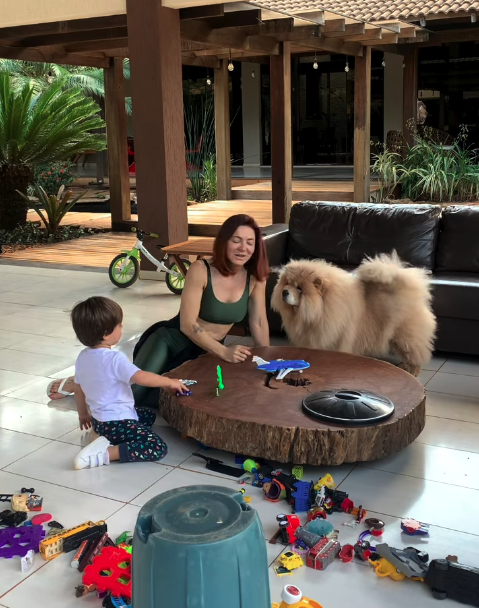 Karina Lucco por Reprodução | Instagram