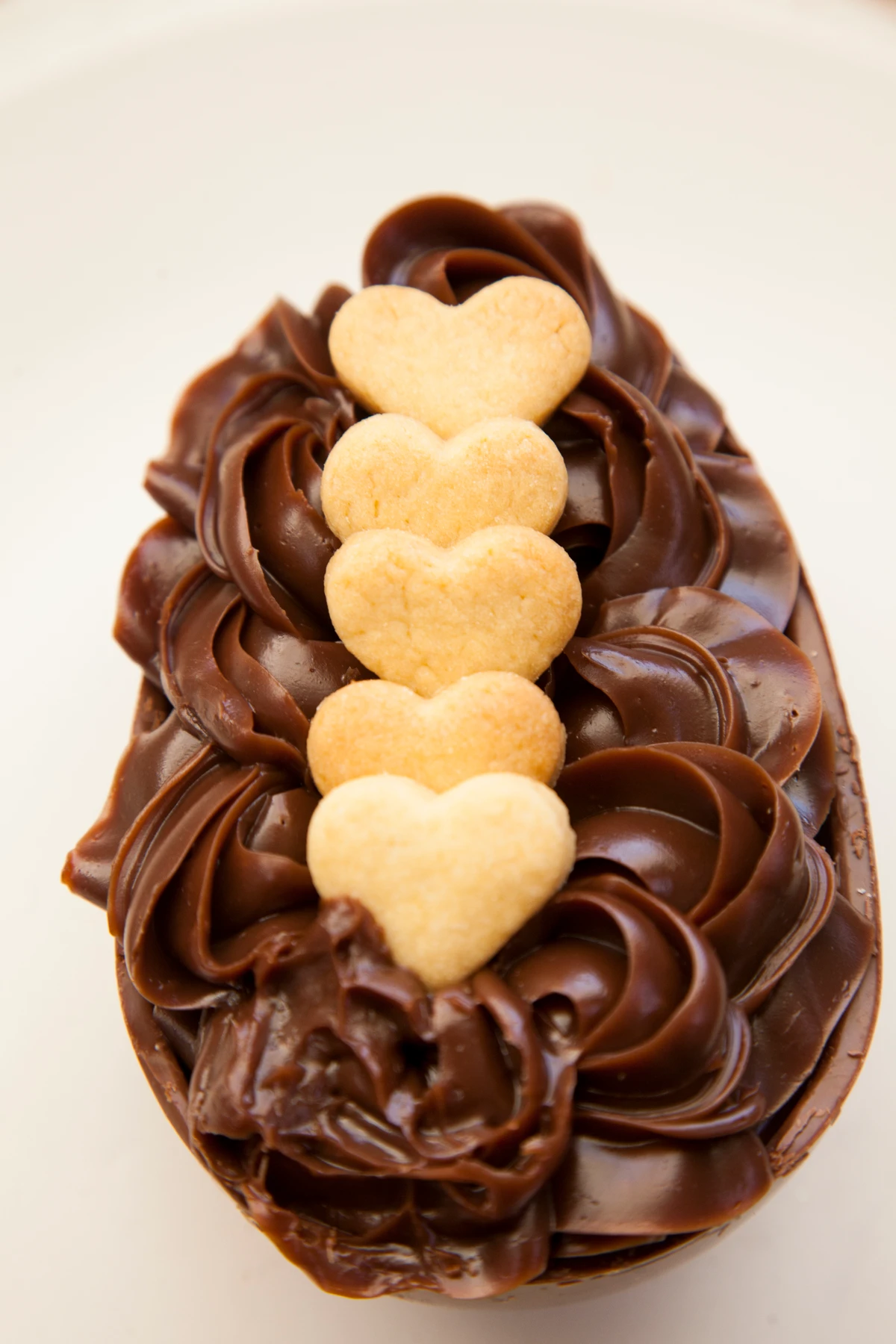 Nara Leite - Correio Experimenta Ovos de Páscoa 2026 por Sora Maia/CORREIO