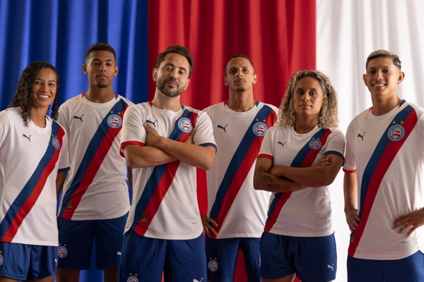 Nova camisa do Bahia custa até R$ 600 por Divulgação
