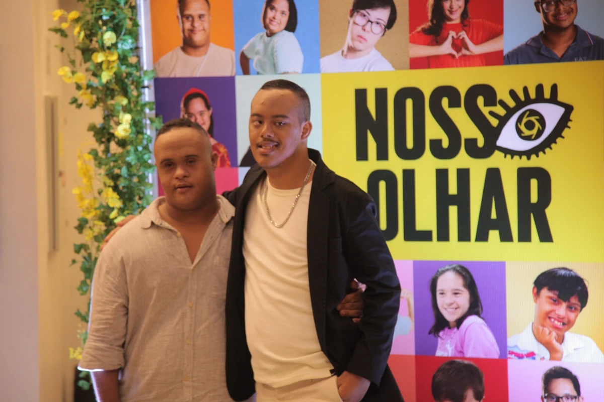 Sob a luz das telonas, jovens com Síndrome de Down estreiam como cineastas em mostra inédita em Salvador por Sora Maia