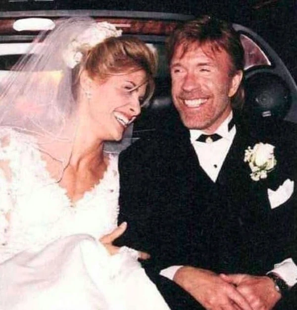 Chuck Norris é ator, lutador, por Reprodução | Instagram