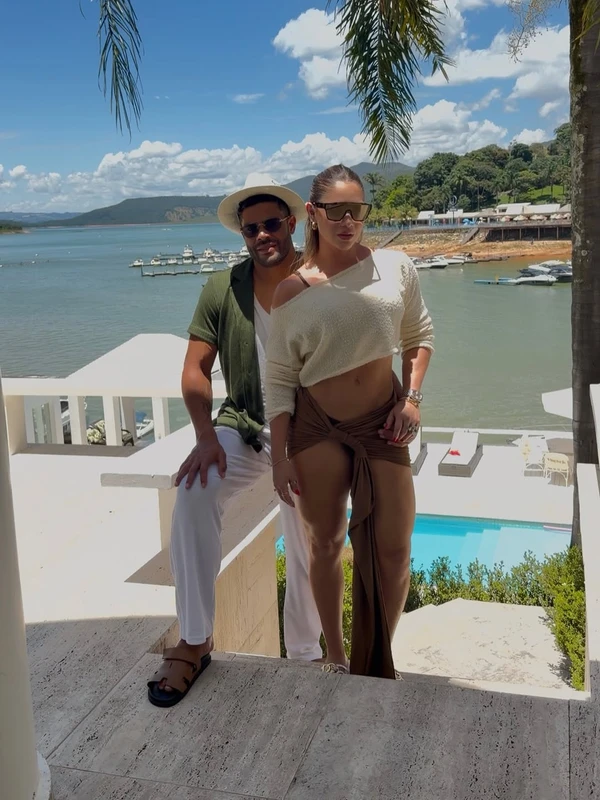 Hulk e Camila Ângelo por Reprodução/Instagram