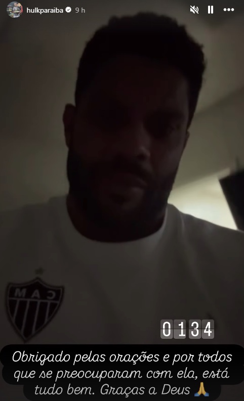 Hulk falou sobre o susto com a filha nos Stories por Reprodução/Instagram