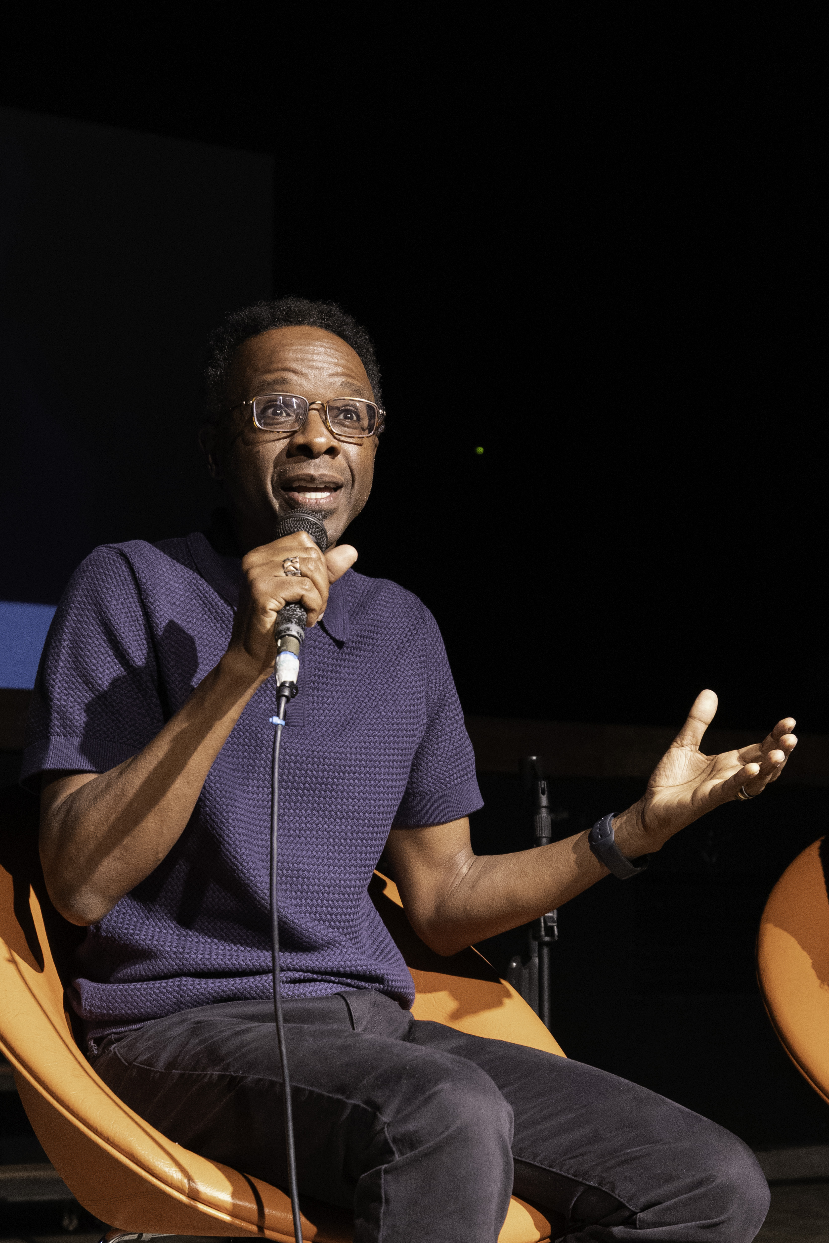 Narciso estreia nesta quinta-feira (19) nos cinemas brasileiros por Divulgação