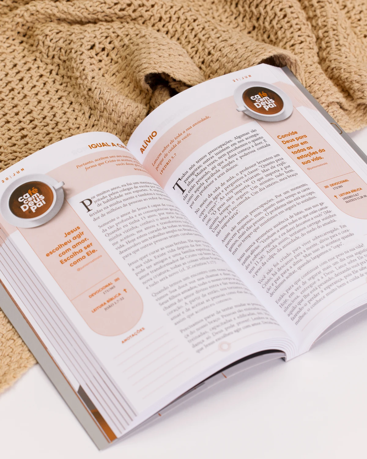 O Café com Deus Pai de 2026, sucesso do gênero devocional, é intitulado Porções Diárias de Amor por Divulgação