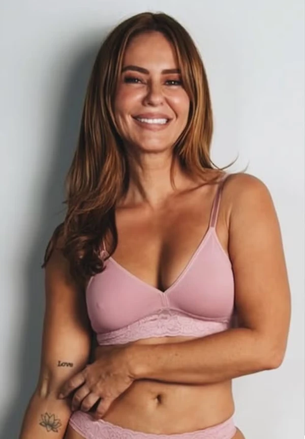 Paolla Oliveira por Divulgação