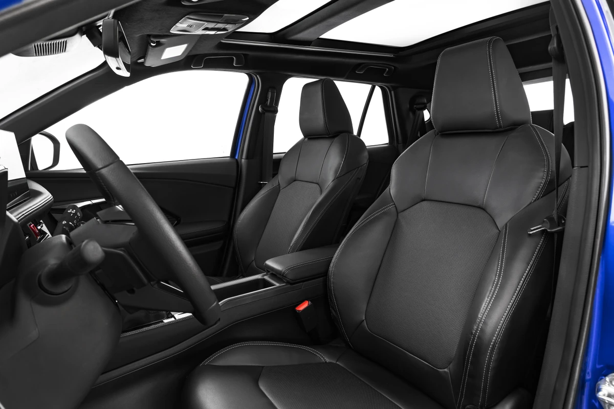 A versão topo de linha tem teto solar panorâmico por Divulgação