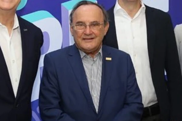 Carlos Andrade por Reprodução