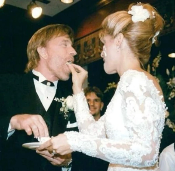 Chuck Norris e Gena O'Kelley se casaram em 1997 por Reprodução/ Instagram