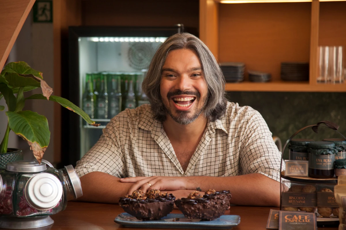 Deyvis Nascimento, chef confeiteiro e criador da CamuCaju por Sora Maia/CORREIO