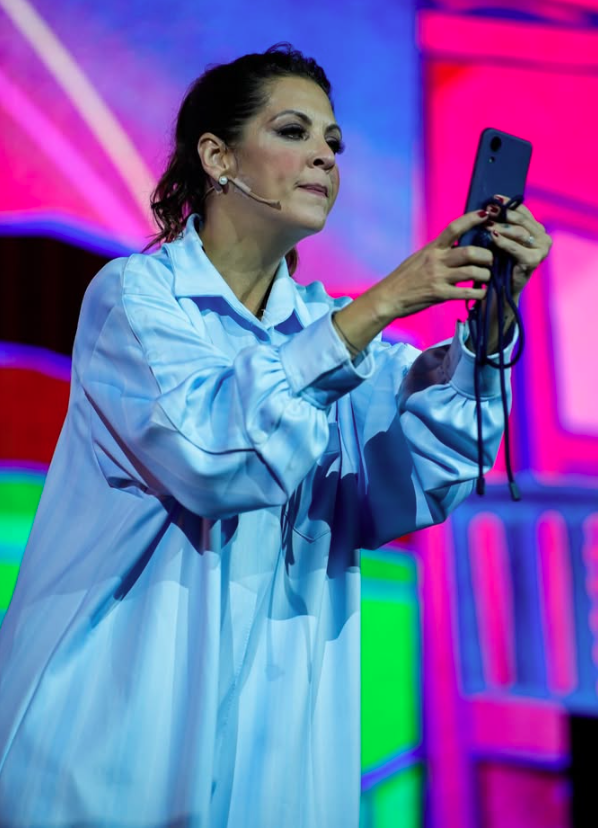 Autora Thalita Rebouças por Reprodução | Instagram