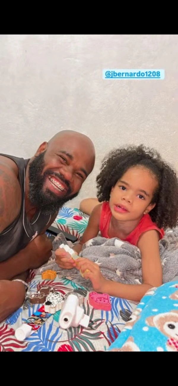 Conheça Bresudo por Divulgação