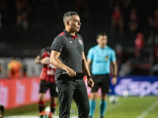 Imagem - Jair Ventura comemora vitória contra o Mirassol e declara: 'Era jogo para mais'