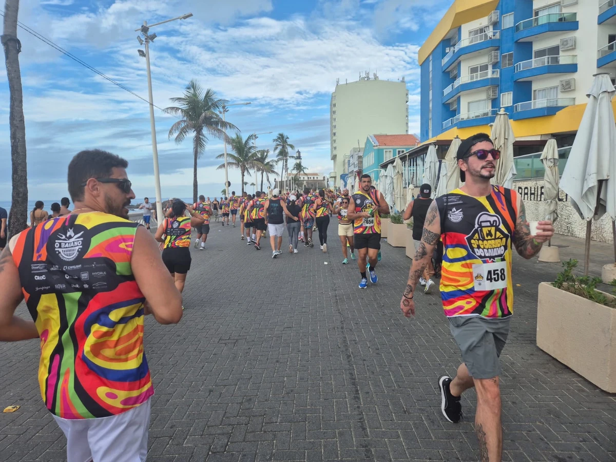 Corrida etílica do Baiano por Moysés Suzart