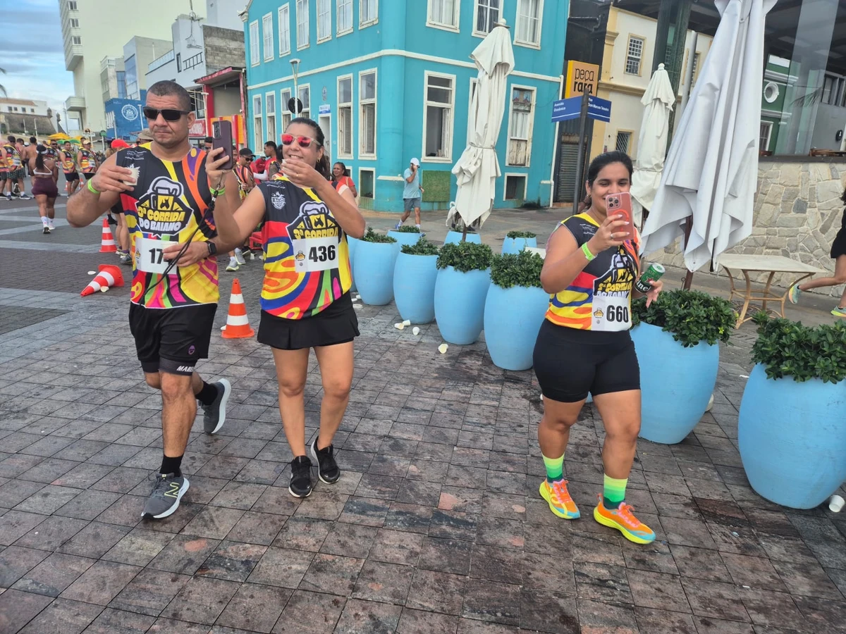 Corrida etílica do Baiano por Moysés Suzart