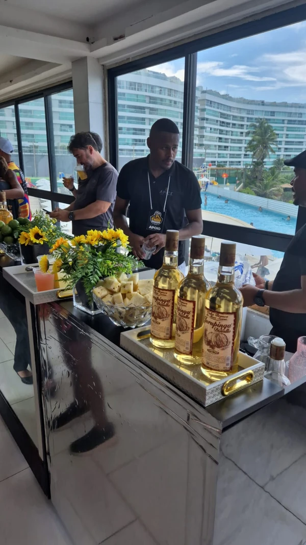 Corrida etílica do Baiano por Moysés Suzart