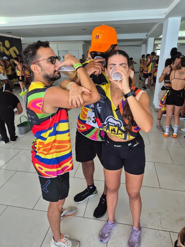 Corrida etílica do Baiano por Moysés Suzart