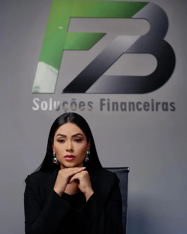 Flávia Barros por Reprodução