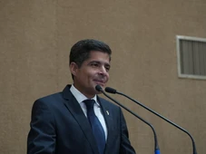 Imagem - ACM Neto confirma negociações avançadas com Zé Cocá para vice