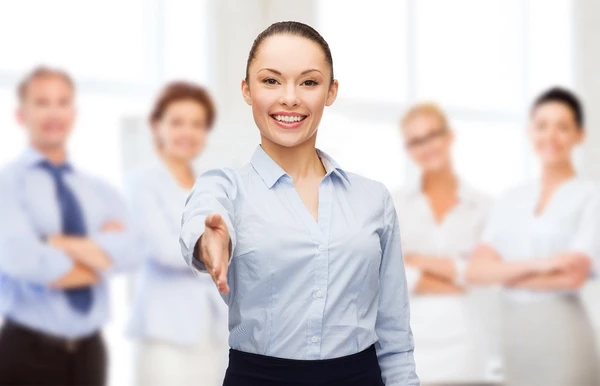 As vagas são para os modelos presencial, híbrido e remoto