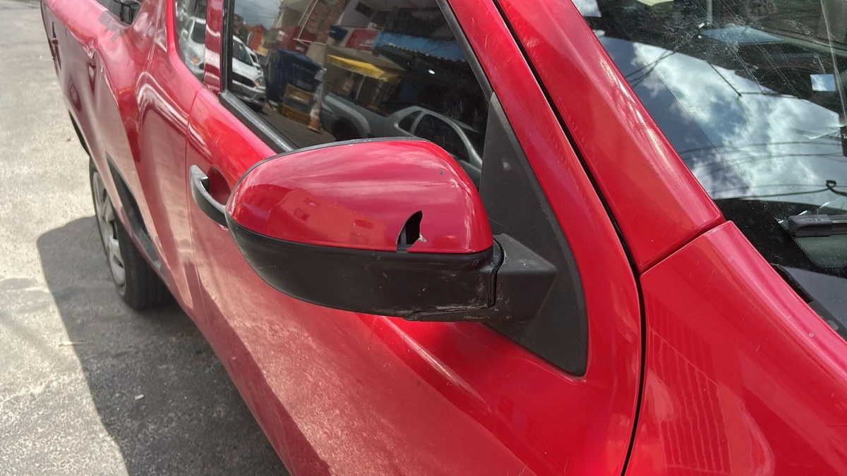 CV promove três ataques e espalha pânico em Tancredo Neves por Bruno Wendel/CORREIO