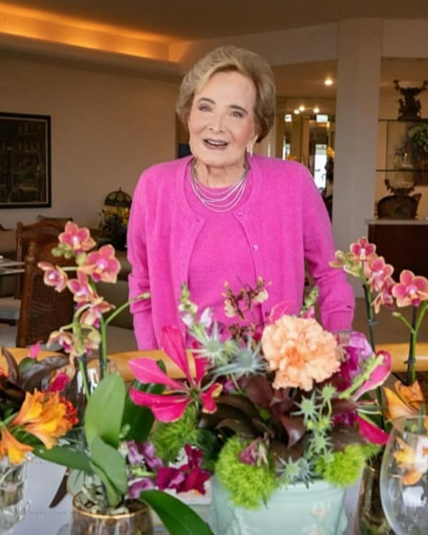 Glória Menezes por Reprodução