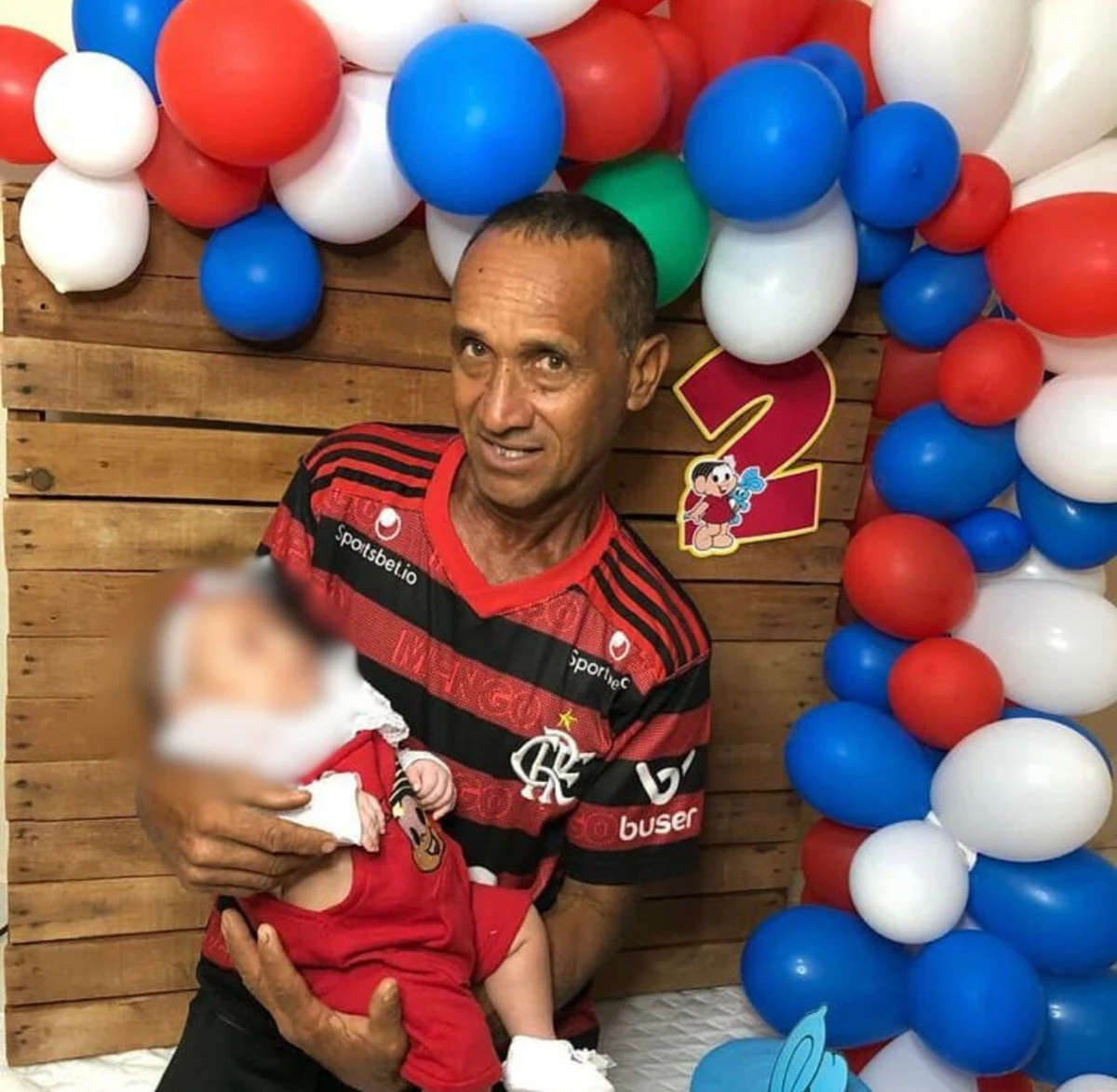 Idinaldo morreu soterrado após acidente em obra por Reprodução