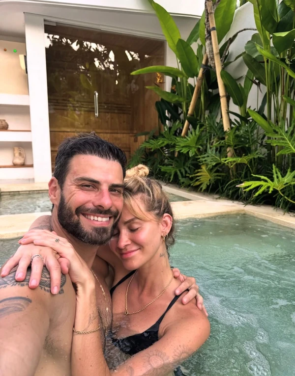 Lucas Malvacini e a esposa, Anna Laura por Reprodução/ Instagram