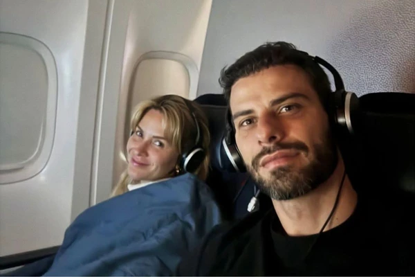 Lucas Malvacini é atacado por ácaros em viagem à Bali