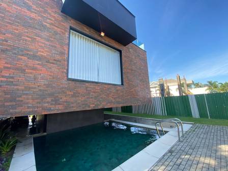 Mansão de Marina Ruy Barbosa por Reprodução