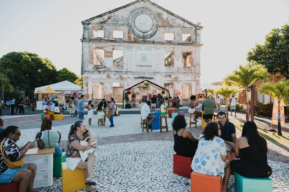 Mercado Iaô 2025 por Victor Fernandez/Divulgação